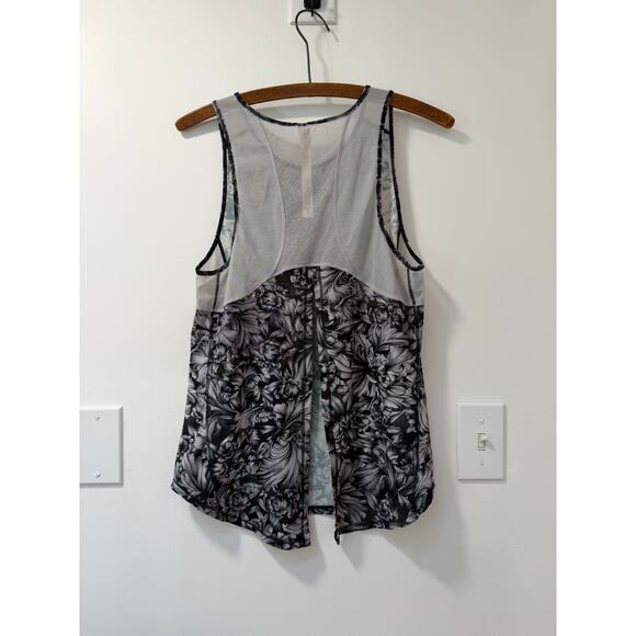 Lululemon Sculpt Tank Tie Back Night Garden Ice Grey Women’s size 4 top - Picture 3 of 6